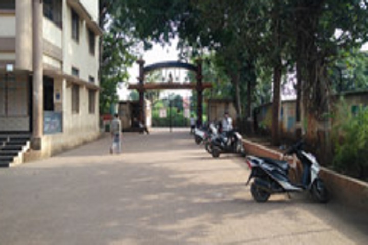 https://cache.careers360.mobi/media/colleges/social-media/media-gallery/31698/2020/10/1/Parking space of Shree Halari Visa Oswal College of Commerce Bhiwandi_Others.jpg